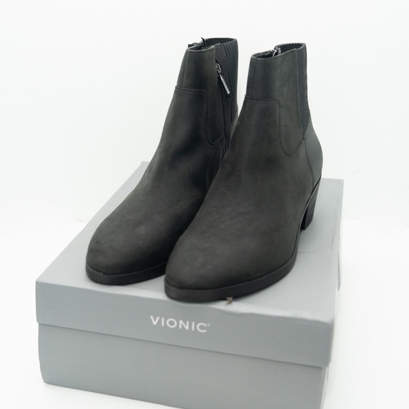 Vionic  - Shantelle Ankle Boots — 11 Wide Width - Picture 1 of 10